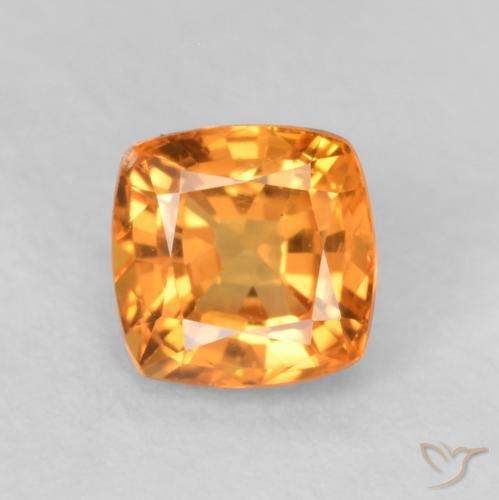 0.60ct Natural Laranja Médio Safira, Almofada, VVS-VS