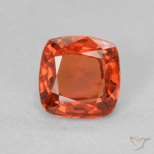 0.54ct Natural laranja quente Safira, Almofada, VVS-VS