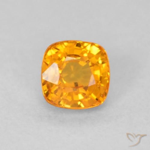 0.56ct Natural Laranja brilhante Safira, Almofada, VVS