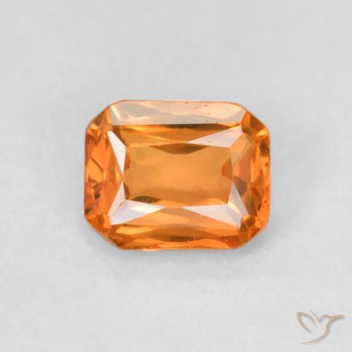 0.53ct Natural Laranja Médio Safira, Corte Esmeralda, VVS