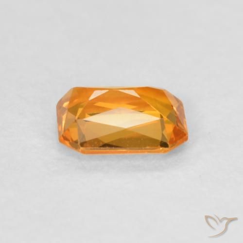 Safira Laranja Médio Natural 0.45ct, Corte Octógono / Esmeralda, VVS-VS