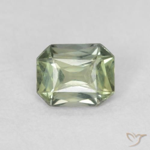 0.46ct Natural Verde Sábio Claro Safira, Corte Esmeralda, VVS