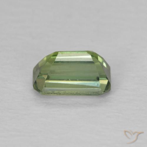 Safira Verde médio Natural 0.50ct, Corte Octógono / Esmeralda, VVS
