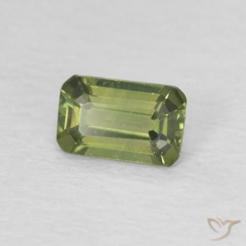 Safira verde escuro Natural 0.44ct, Corte Octógono / Esmeralda, VVS-VS
