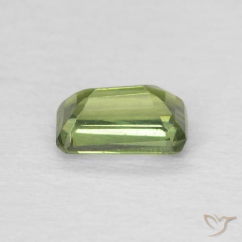 Safira Medium Light Green Natural 0.48ct, Corte Octógono / Esmeralda, VVS-VS