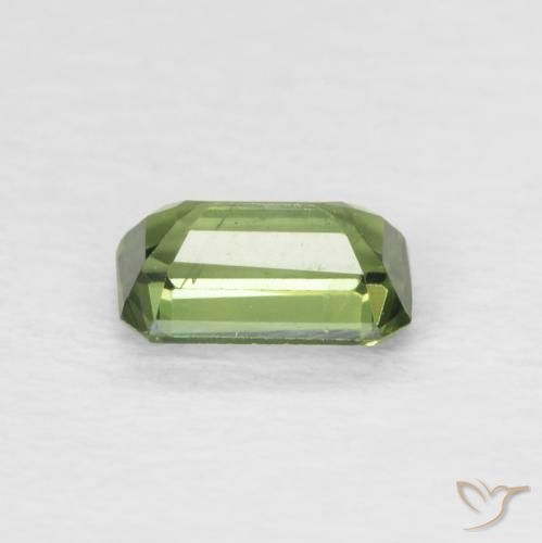 Safira Medium Dark-Green Natural 0.42ct, Corte Octógono / Esmeralda, VS