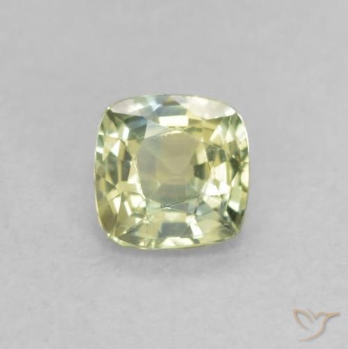 0.48ct Natural Verde amarelado Safira, Almofada, VVS-VS