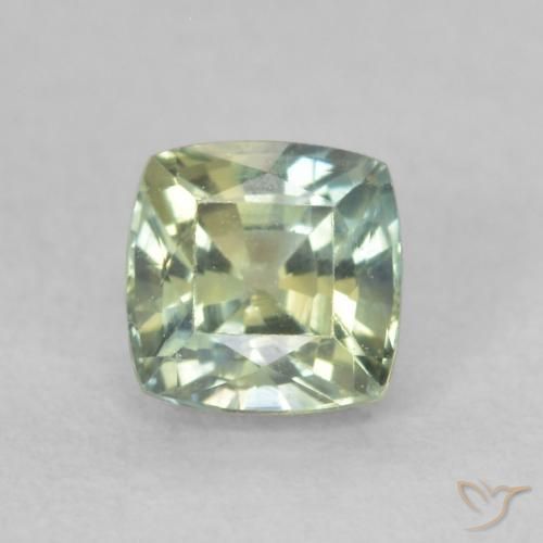 0.59ct Natural Verde Sábio Claro Safira, Almofada, VS