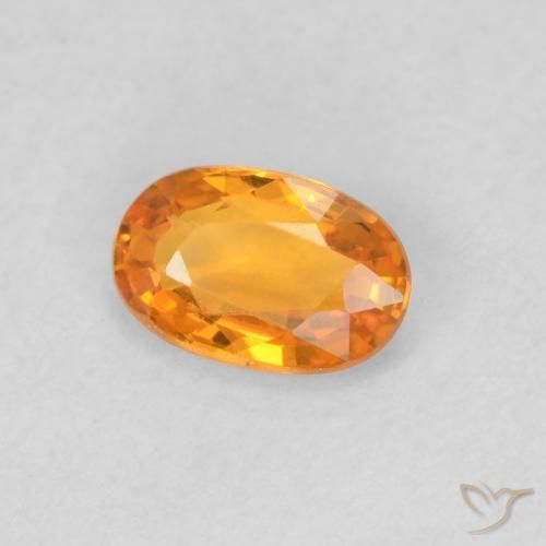 Safira Laranja Médio Natural 0.58ct, oval, VVS-VS