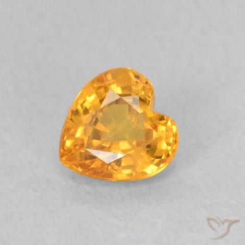 0.50ct Natural Laranja brilhante Safira, Coração, VS