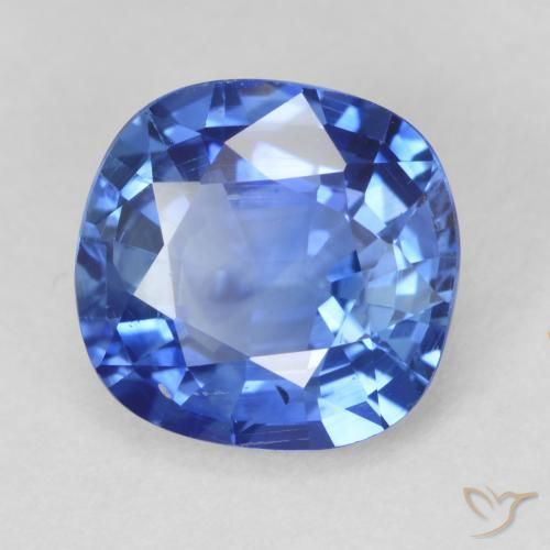 Safira Azul escuro médio Natural 3.23ct, Almofada, VVS-VS
