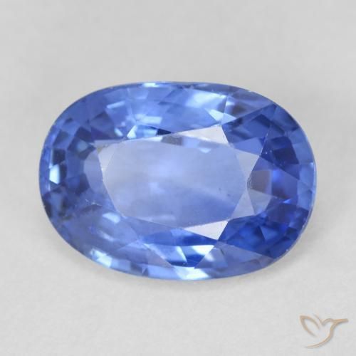 Safira Azul marinho médio Natural 4.46ct, oval, VVS-VS