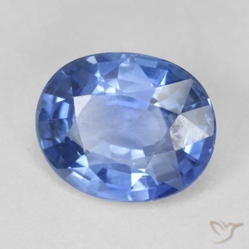 Safira Azul escuro médio Natural 4.25ct, oval, VVS-VS