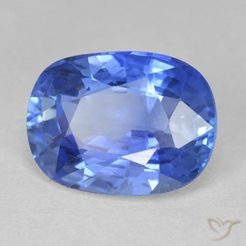 Safira Azul escuro médio Natural 5.54ct, Almofada, VVS-VS