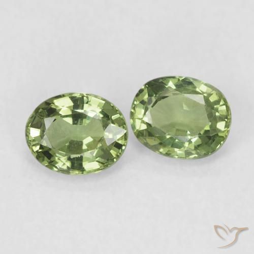 Pedras preciosas de Safira verde quente natural de 0.83 ct, oval, VVS-VS