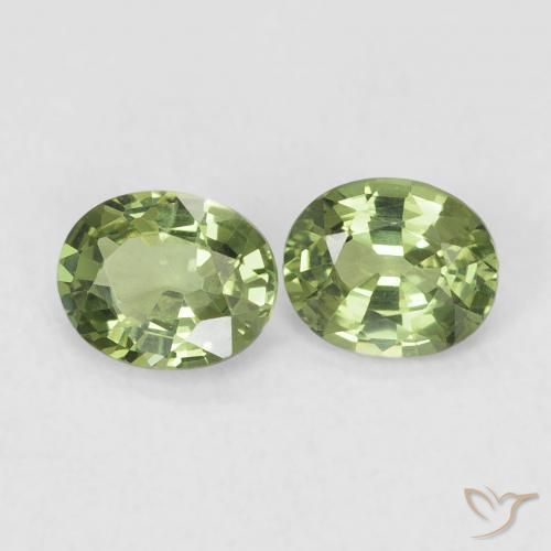 0.74ctw Natural verde quente Safira, oval, VVS-VS