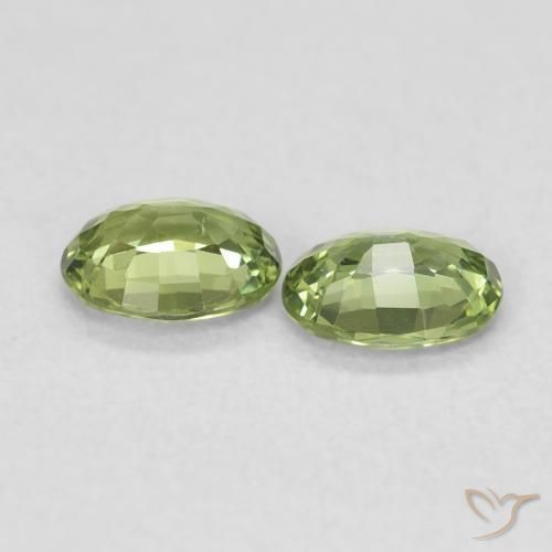 Pedras preciosas de Safira verde quente natural de 0.70 ct, oval, VVS-VS
