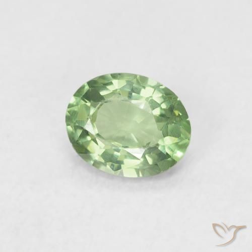 Safira Luz verde Natural 0.40ct, oval, VVS-VS