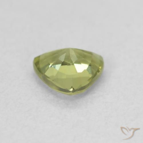 Safira Verde amarelado Natural 0.41ct, Trilhão, VVS
