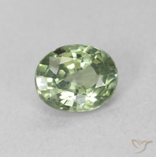 0.54ct Natural Medium Light-Green Safira, oval, VVS