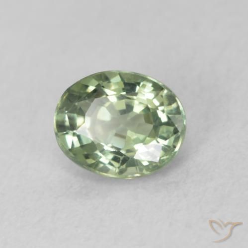 Safira Medium Light-Green Natural 0.54ct, oval, VVS