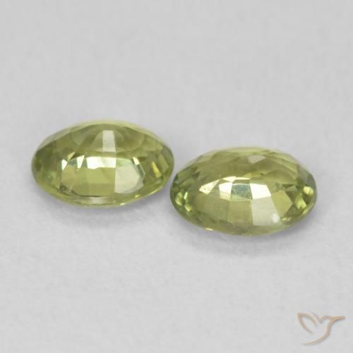 Pedras preciosas de Safira Verde Terroso Quente natural de 0.78 ct, oval, VS