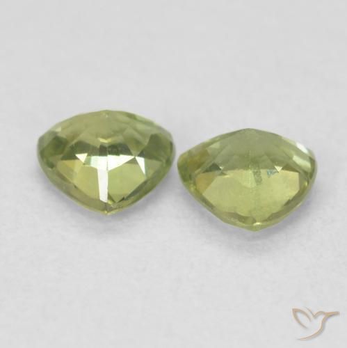 Pedras preciosas de Safira Verde amarelado natural de 0.67 ct, Trilhão, VVS-VS