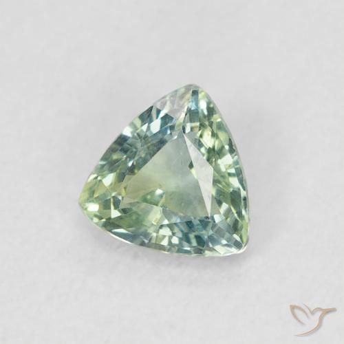 Safira Medium Light Green Natural 0.50ct, Trilhão, VVS-VS