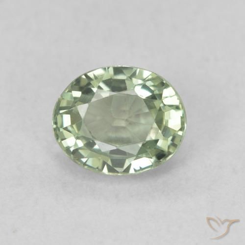 0.59ct Natural Verde pálido Safira, oval, VVS-VS