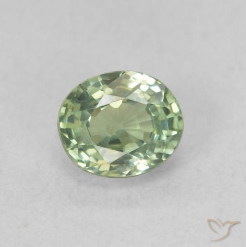 0.60ct Natural Luz verde Safira, oval, VVS-VS