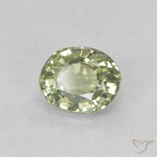 Safira Medium Dark-Green Natural 0.57ct, oval, VVS