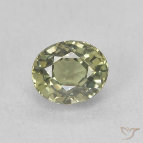 0.70ct Natural Luz verde Safira, oval, VVS