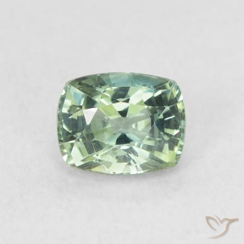 0.68ct Natural Verde Terroso Safira, Almofada, VVS-VS