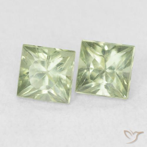 Pedras preciosas de Safira Verde Pêra Claro natural de 0.46 ct, Quadrado, VS