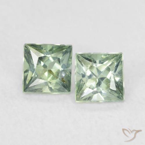 0.44ctw Natural Medium Light-Green Safira, Quadrado, VS