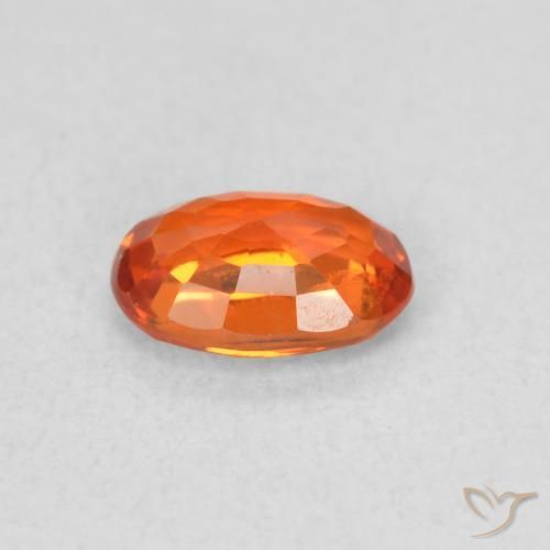 Safira Laranja Médio Natural 0.64ct, oval, VS