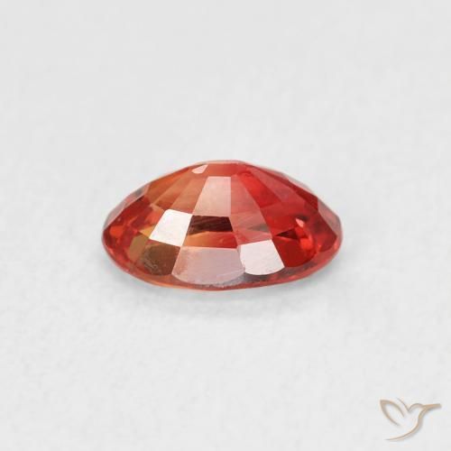 Safira vermelho médio Natural 0.68ct, oval, VVS-VS