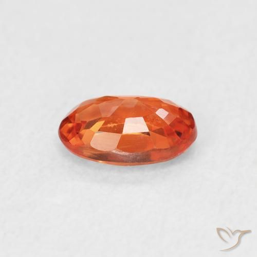 Safira Laranja Médio Natural 0.61ct, oval, VVS-VS