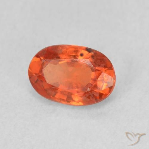 Safira Laranja Médio Natural 0.68ct, oval, VS