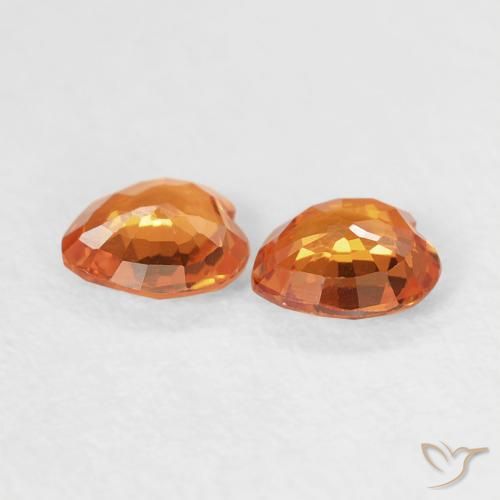 Pedras preciosas de Safira Laranja Médio natural de 0.66 ct, Coração, VVS-VS
