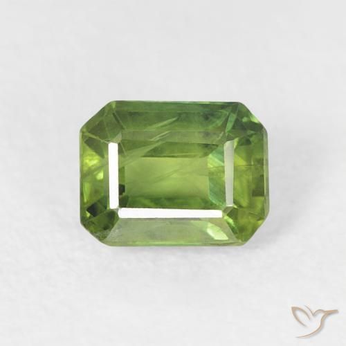 0.69ct Natural verde quente Safira, Corte Esmeralda, VS