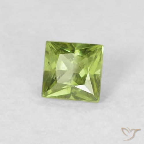 Safira Verde amarelado Natural 0.30ct, Quadrado, VS