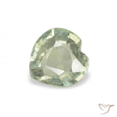 0.61ct Natural Luz verde Safira, Coração, VS