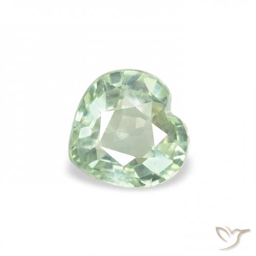 0.68ct Natural Luz verde Safira, Coração, VS