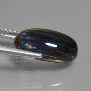 Escapolita multicolorido natural 3,89ct, corte oval, transparente