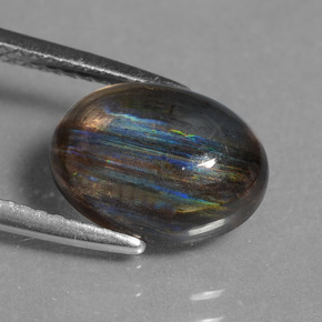 Escapolita multicolorido natural 3,85ct, corte oval, transparente