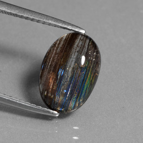Escapolita multicolorido natural 2,59ct, corte oval, transparente