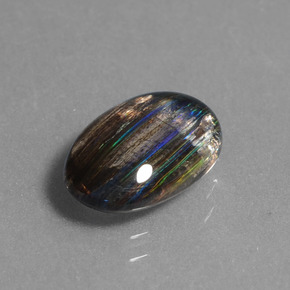 Escapolita multicolorido natural 2,59ct, corte oval, transparente