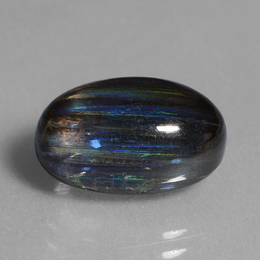 Escapolita multicolorido natural 6,73ct, corte oval, transparente
