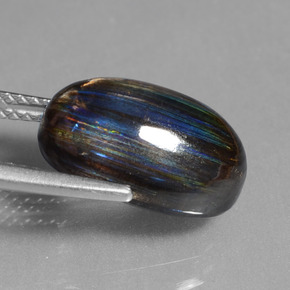 Escapolita multicolorido natural 6,73ct, corte oval, transparente